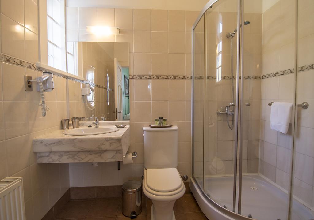 Hotel Lacolet Пунта Аренас Екстериор снимка