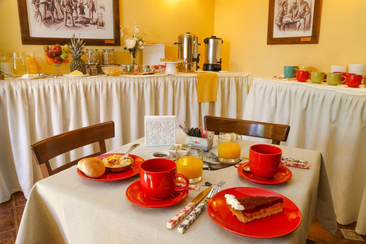 Hotel Lacolet Пунта Аренас Екстериор снимка