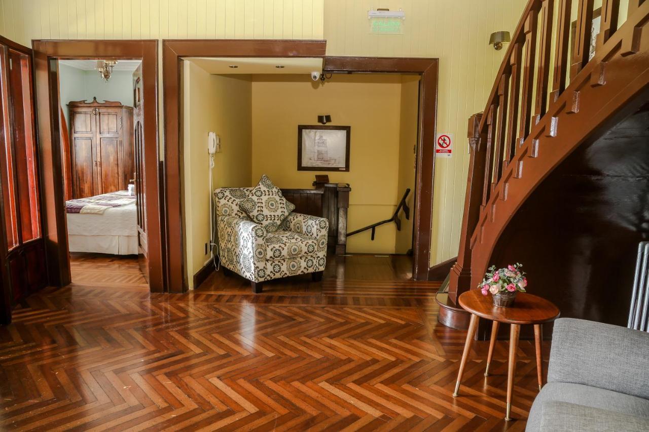 Hotel Lacolet Пунта Аренас Екстериор снимка