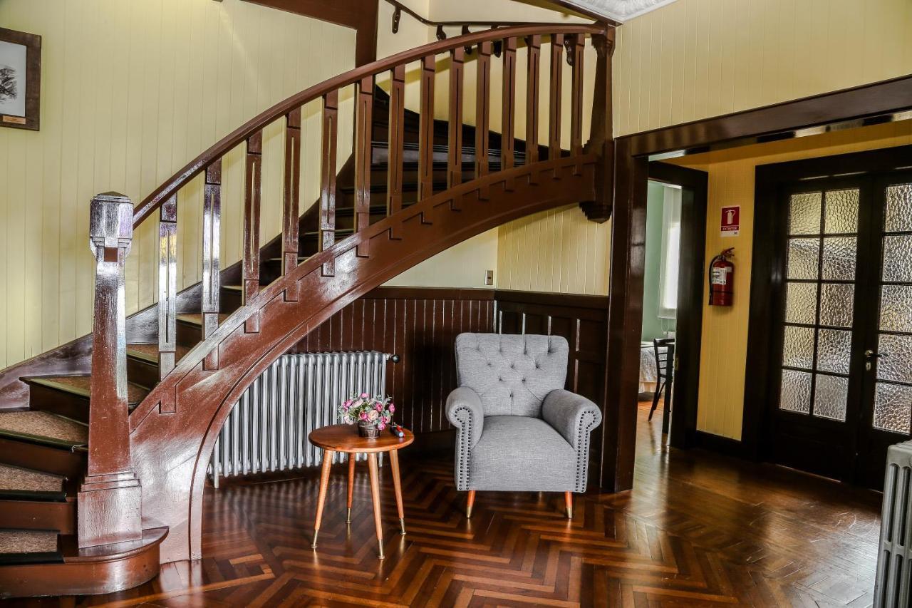 Hotel Lacolet Пунта Аренас Екстериор снимка
